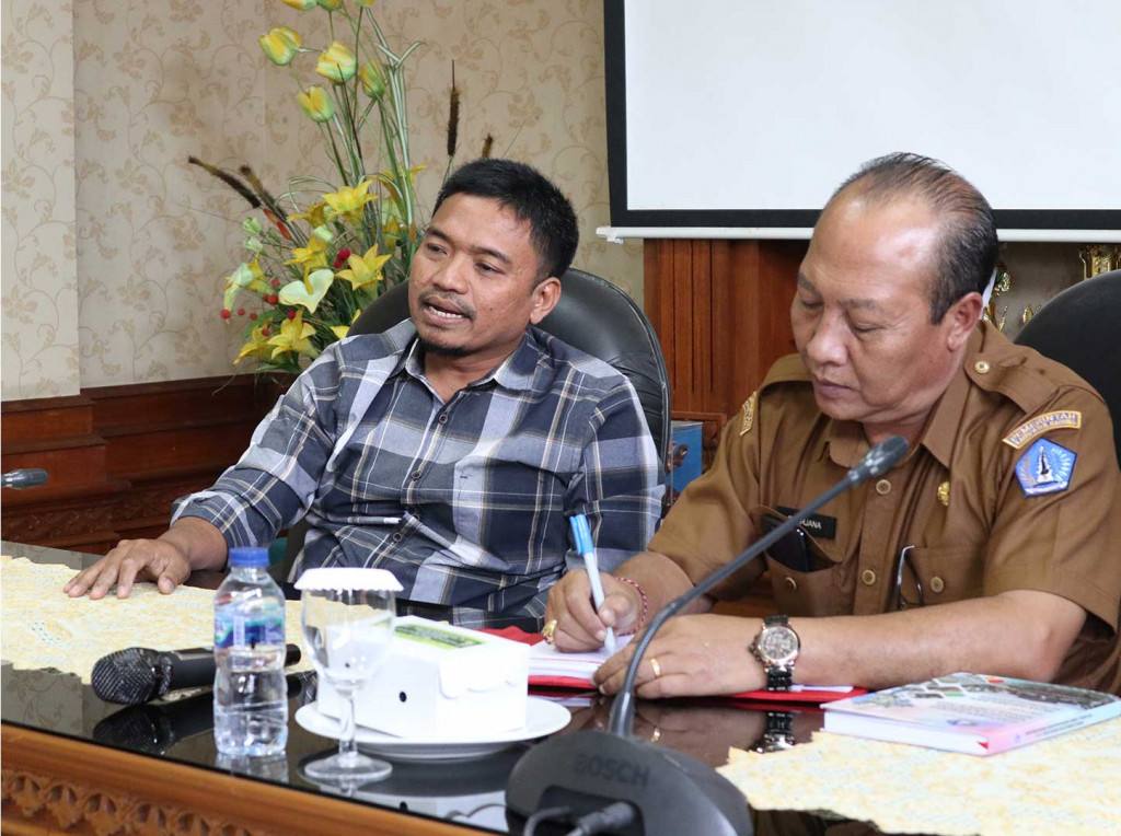Menerima Kunjungan Kerja dari Komisi II DPRD Kabupaten Pandeglang
